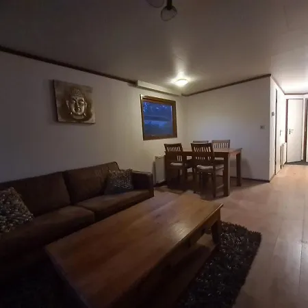 בקתה Chalet 